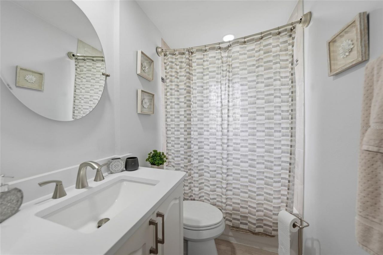 1120 SE 23rd Terrace , Cape Coral, FL 33990 Photo