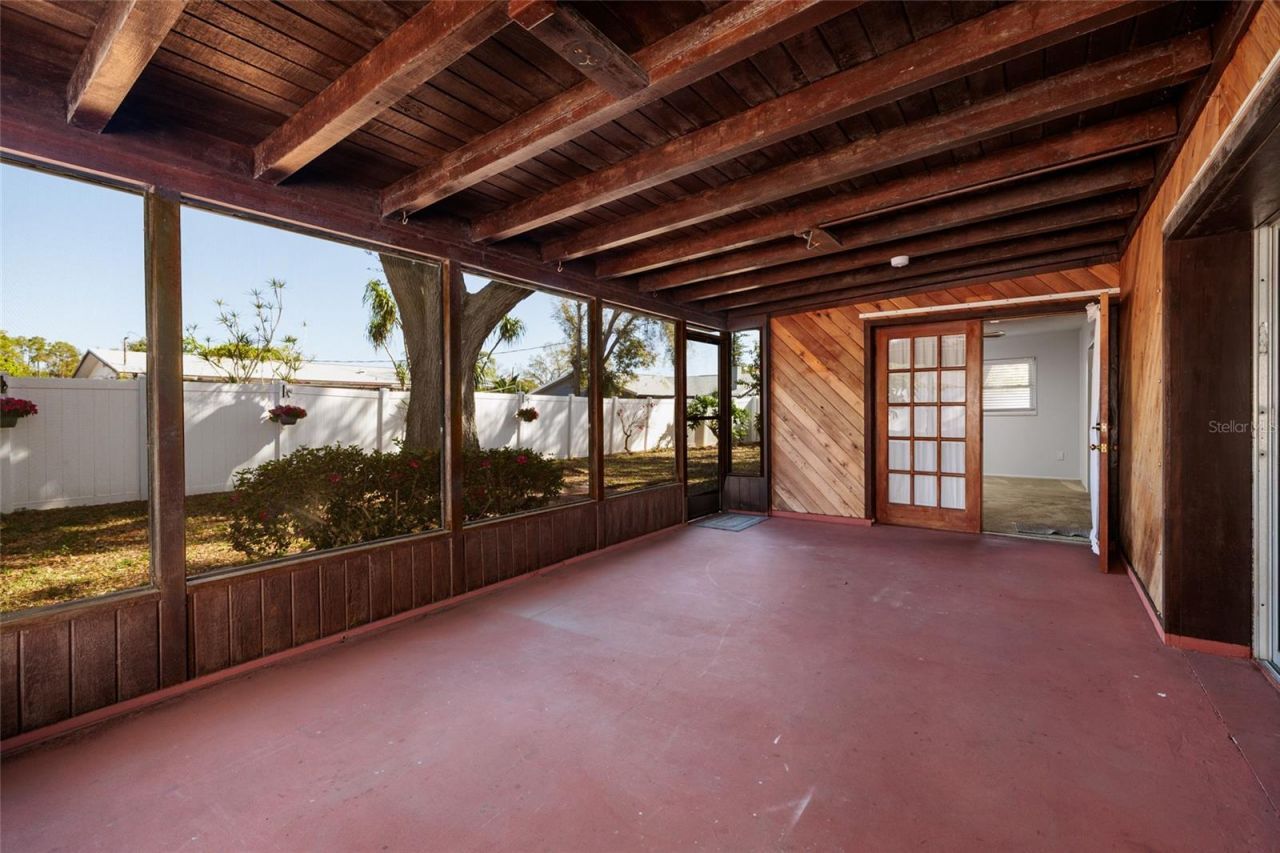 2045 66th Avenue S, Saint Petersburg, FL 33712 Photo