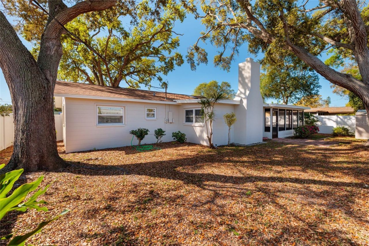 2045 66th Avenue S, Saint Petersburg, FL 33712 Photo