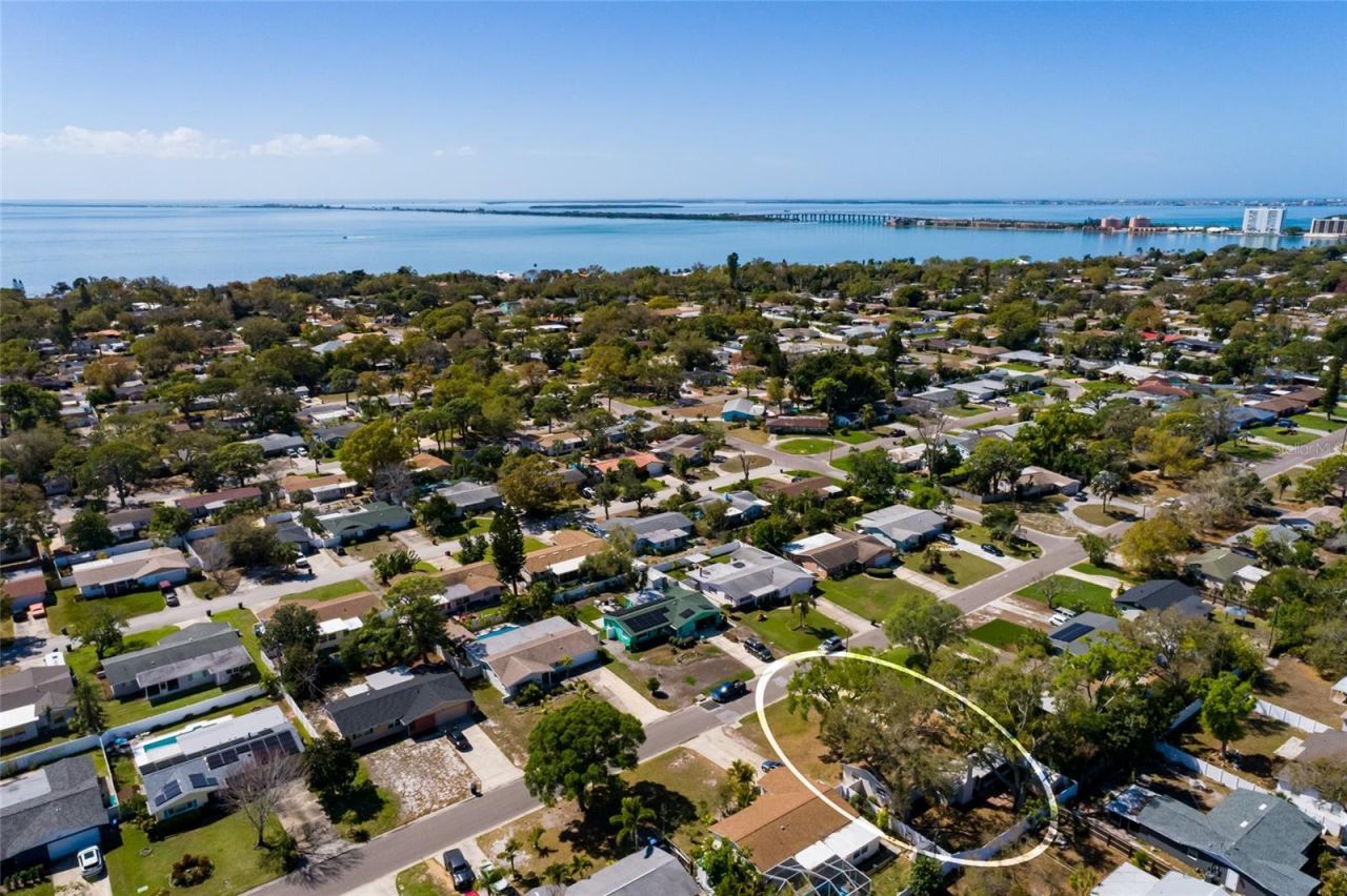 2045 66th Avenue S, Saint Petersburg, FL 33712 Photo