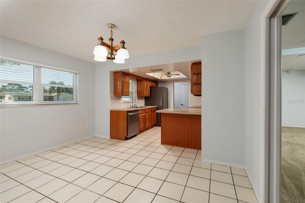 2045 66th Avenue S, Saint Petersburg, FL 33712 Photo