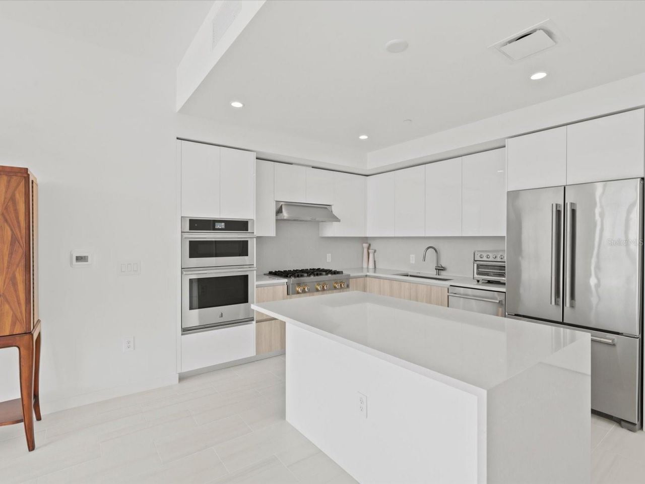 400 Central Avenue, Unit 1603, Saint Petersburg, FL 33701 Photo