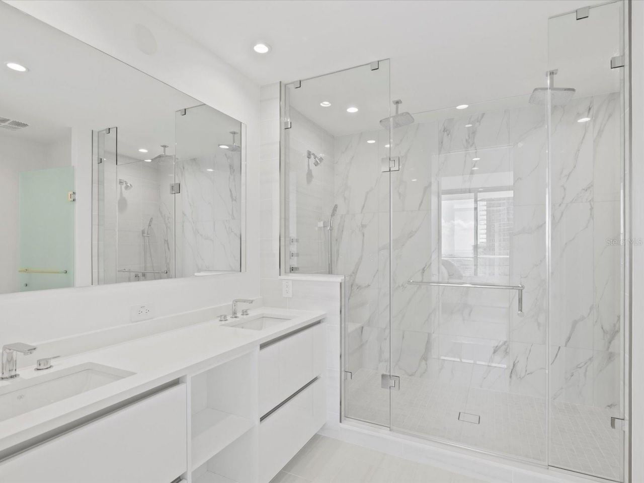 400 Central Avenue, Unit 1603, Saint Petersburg, FL 33701 Photo