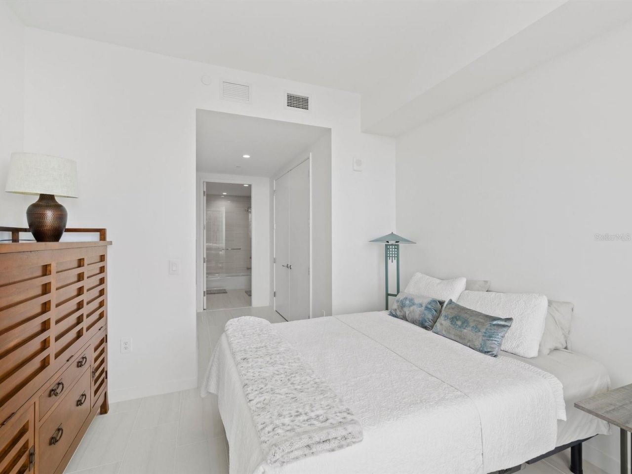 400 Central Avenue, Unit 1603, Saint Petersburg, FL 33701 Photo