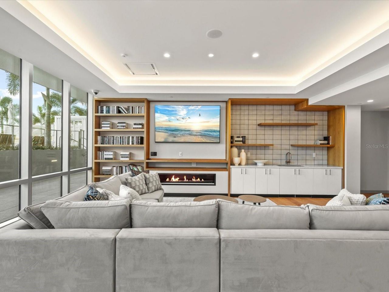 400 Central Avenue, Unit 1603, Saint Petersburg, FL 33701 Photo