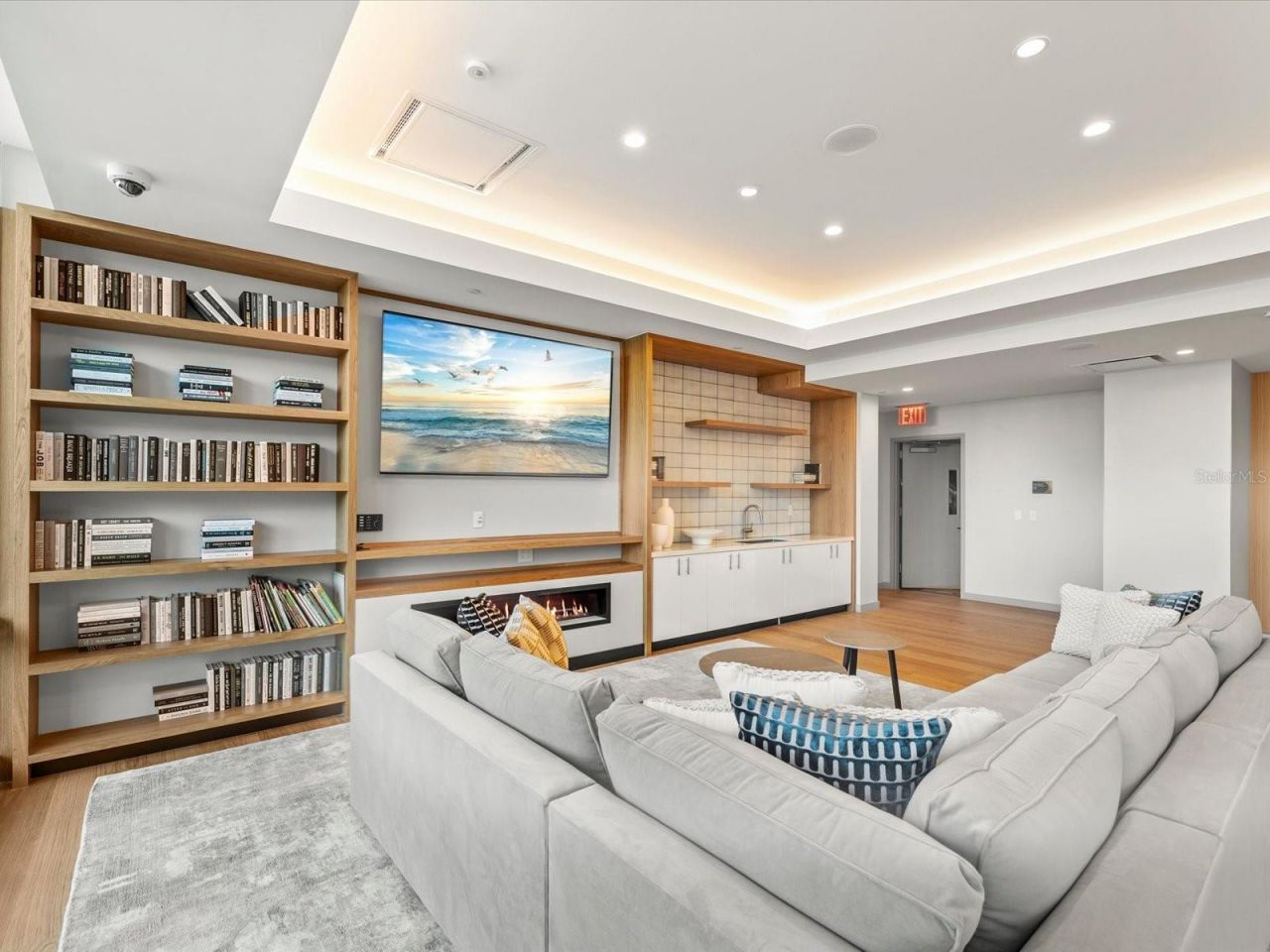 400 Central Avenue, Unit 1603, Saint Petersburg, FL 33701 Photo