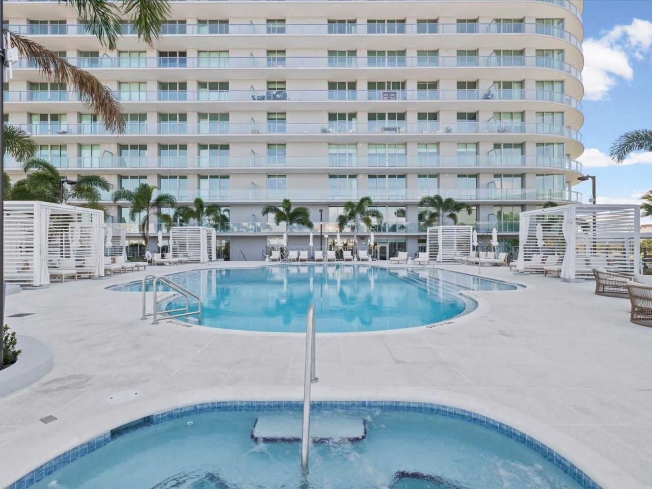 400 Central Avenue, Unit 1603, Saint Petersburg, FL 33701 Photo