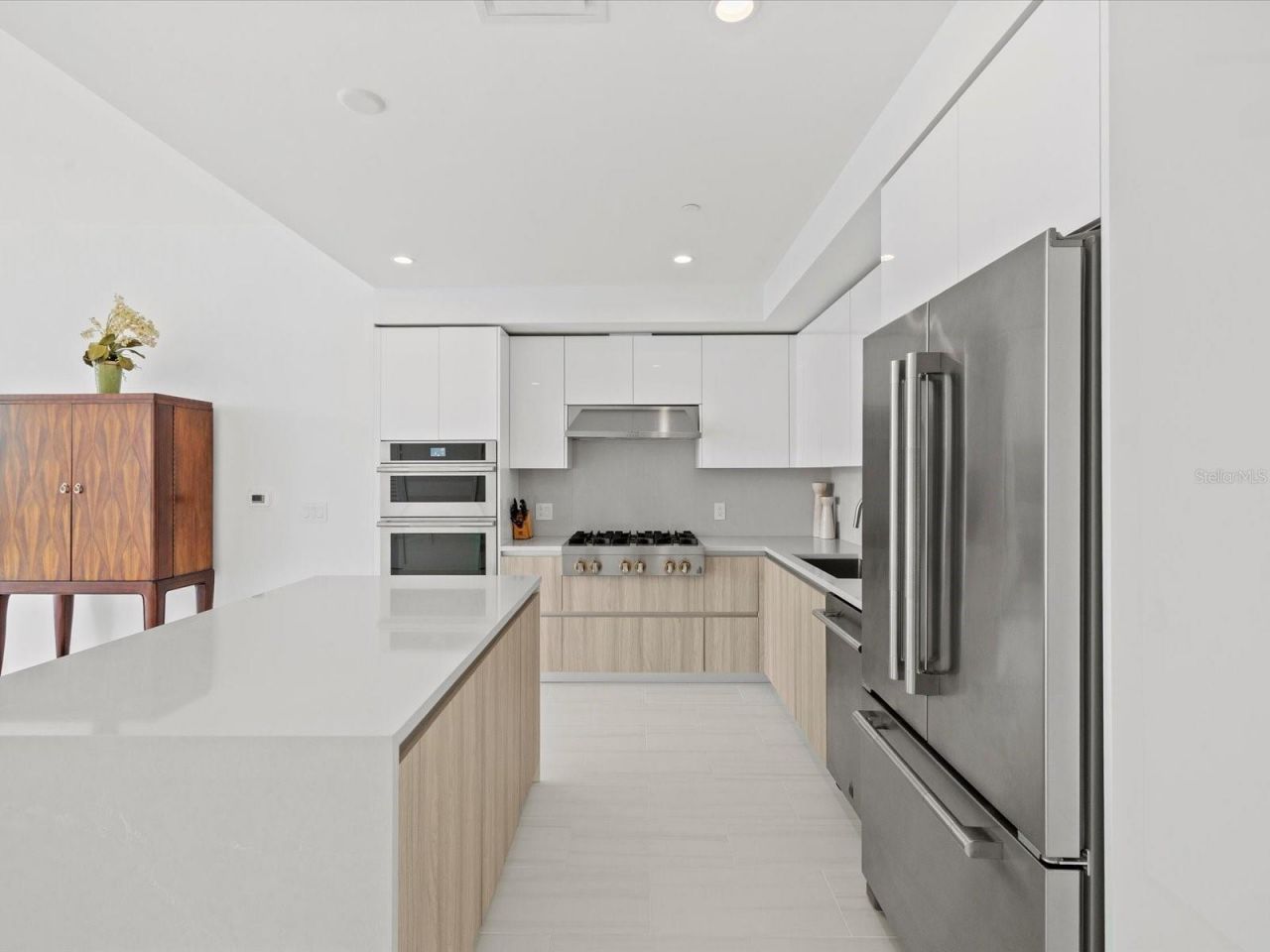 400 Central Avenue, Unit 1603, Saint Petersburg, FL 33701 Photo