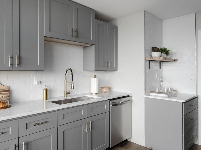 1000 Urlin Avenue , Unit 1607, Columbus, OH 43212 Photo 12