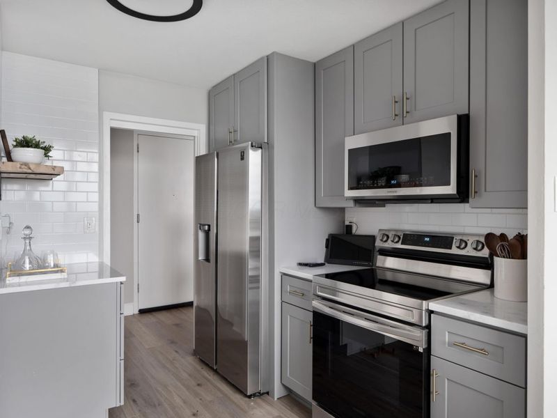 1000 Urlin Avenue , Unit 1607, Columbus, OH 43212 Photo 13