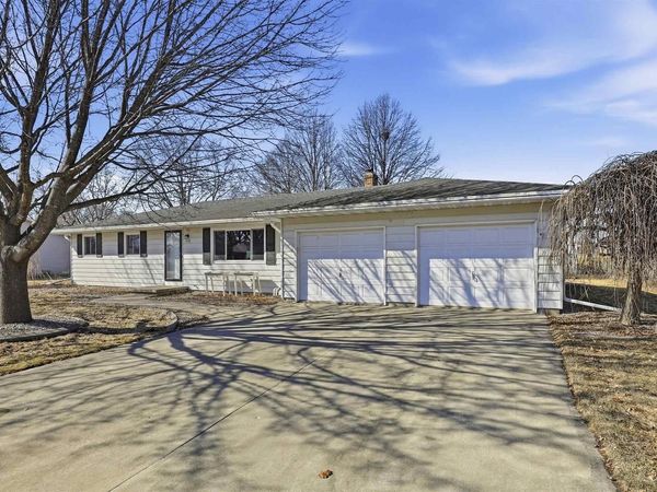 648 WANDA AVENUE, Neenah, WI 54956