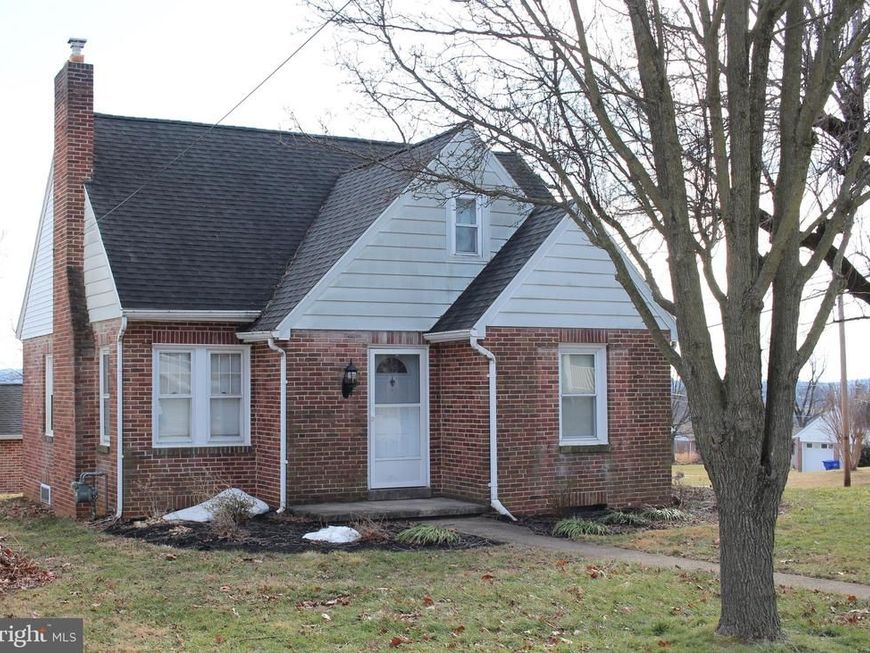 1300 Bonneview Road, York, PA 17406 Main Photo