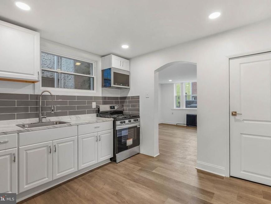 1717 S 5th Street, Unit 1, Philadelphia, PA 19148 Main Photo