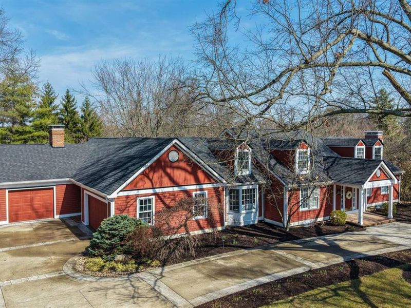 8340 Indian Hill Road, Cincinnati, OH 45243 Photo 3