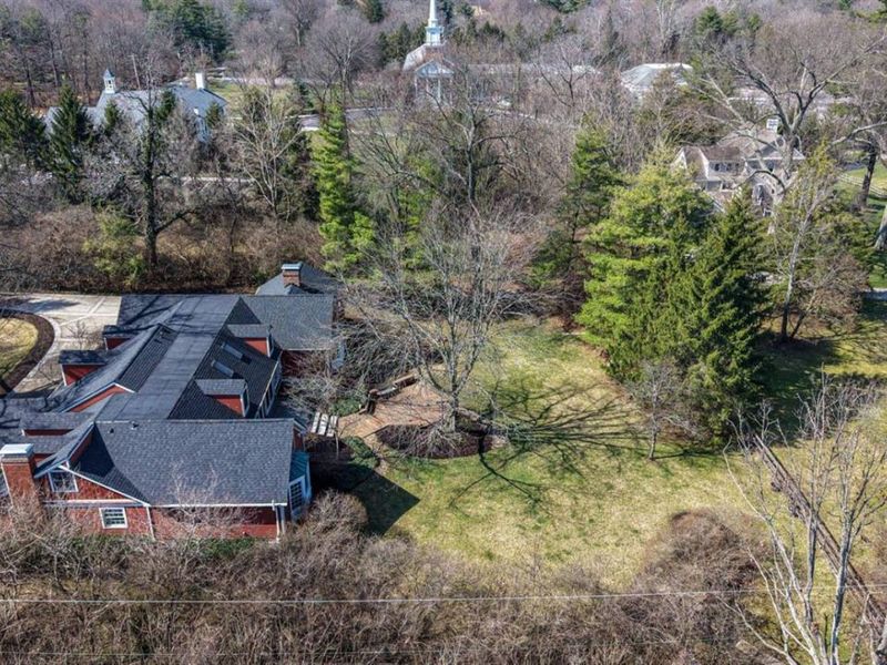 8340 Indian Hill Road, Cincinnati, OH 45243 Photo 8