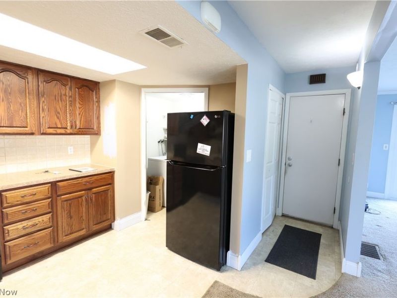 346 Deepwood Drive, Wadsworth, OH 44281 Photo 10