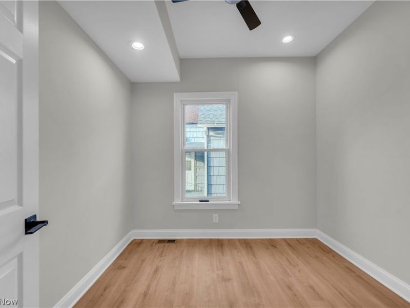 1330 W 67th Street , Cleveland, OH 44102 Photo 18