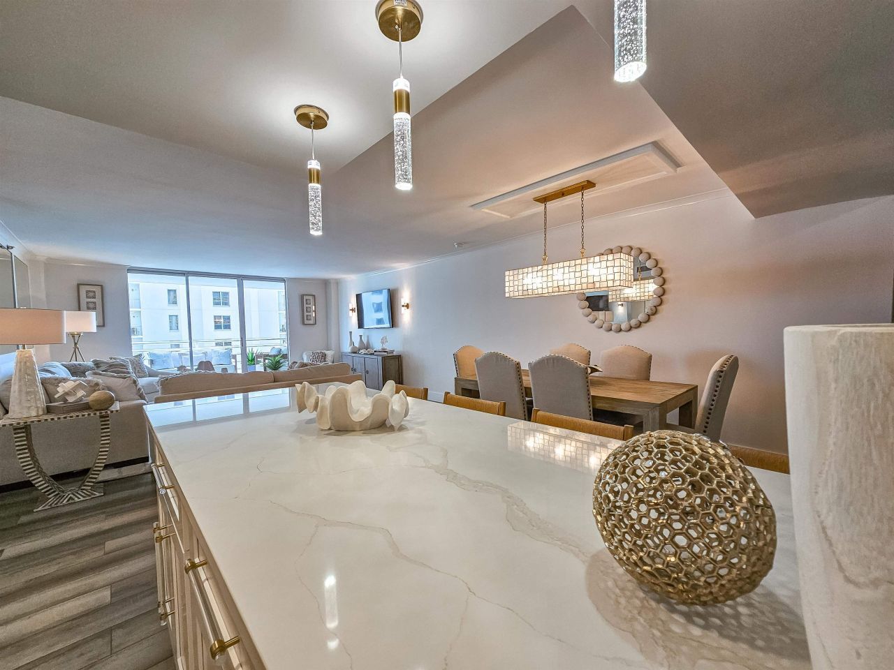 9840 Queensway Blvd.  Photo 18