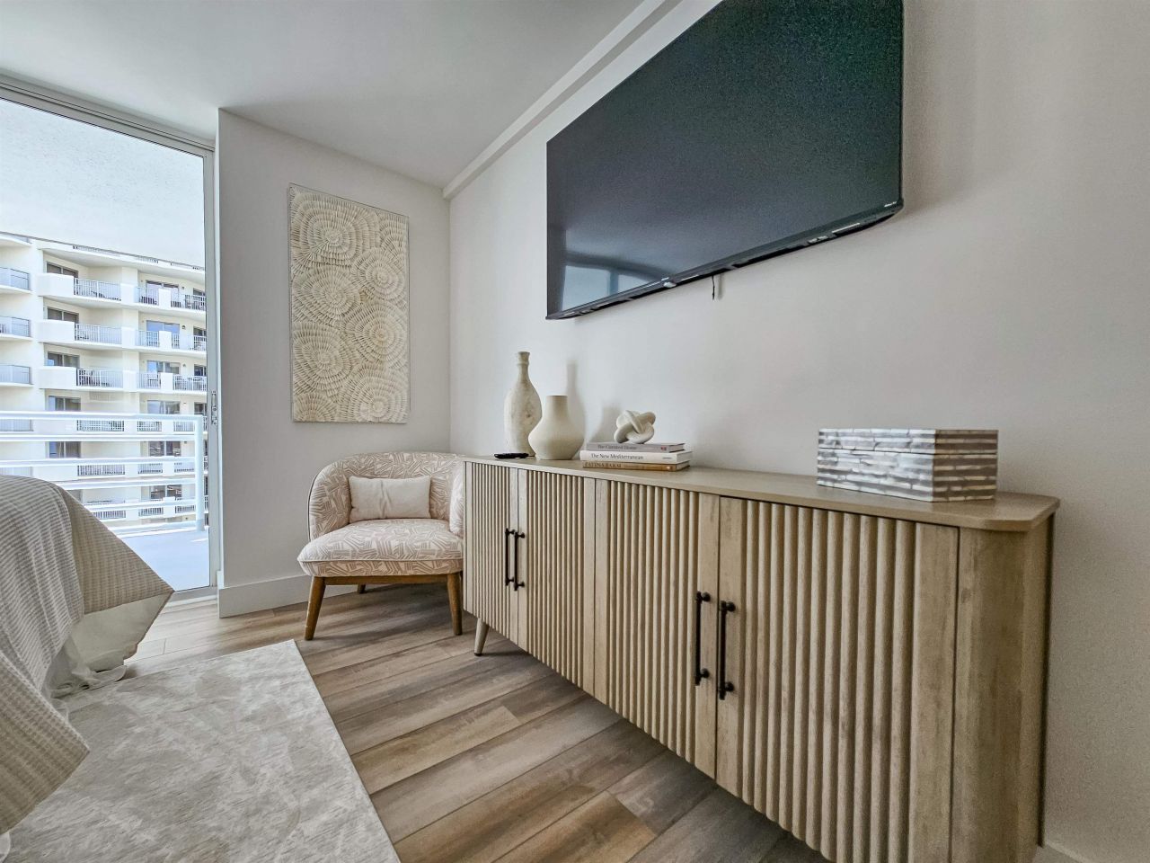 9840 Queensway Blvd.  Photo 27