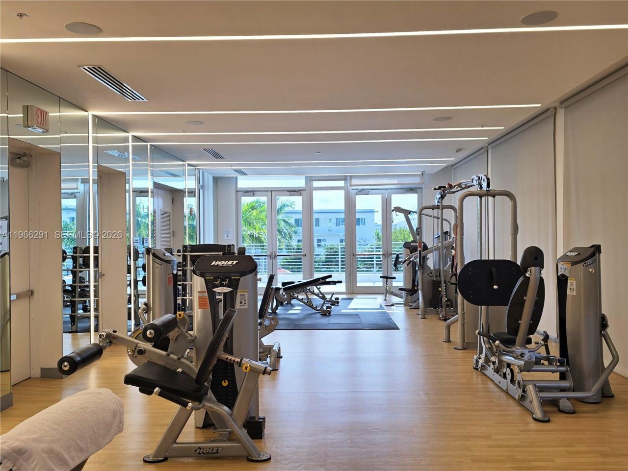 6420 NW 105th Pl, Doral, FL 33178 Photo