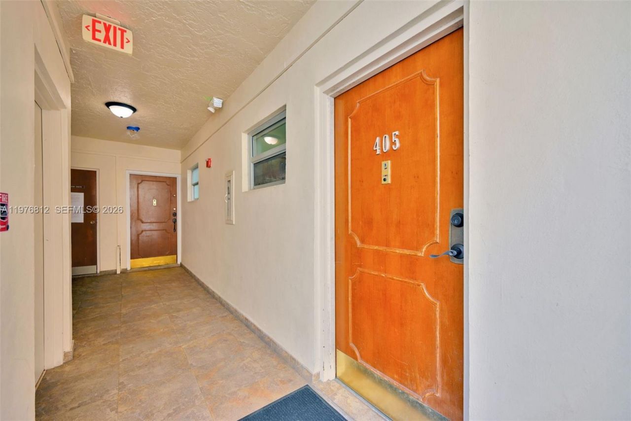 1150 Collins Ave , Unit 405, Miami Beach, FL 33139 Photo