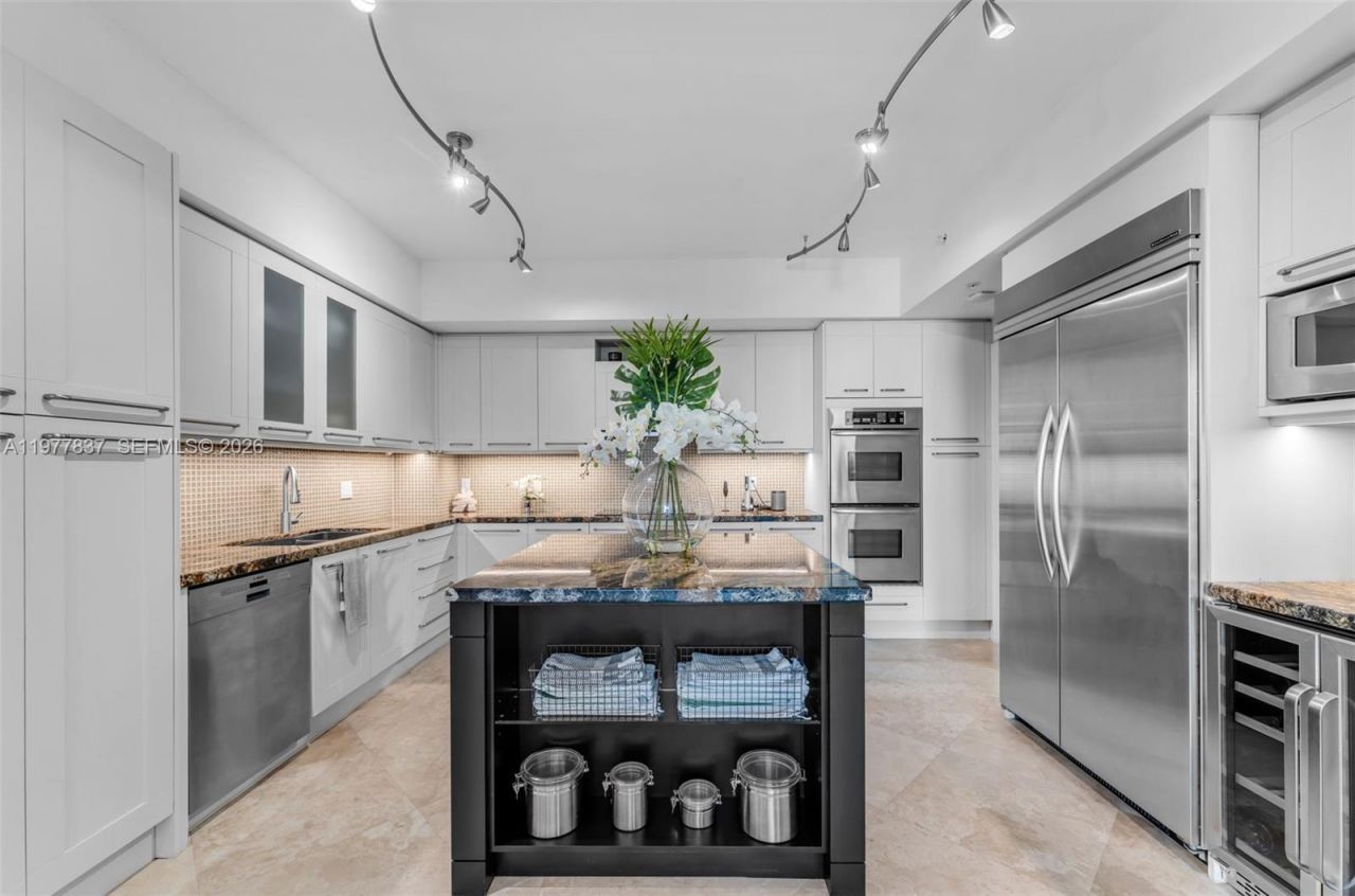 333 Las Olas Way, Unit 2505, Fort Lauderdale, FL 33301 Photo