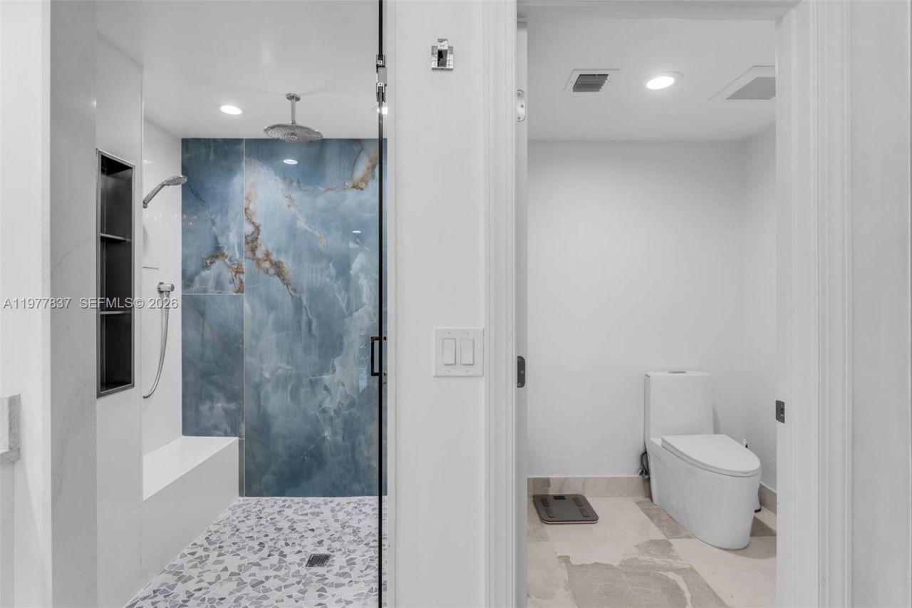 333 Las Olas Way, Unit 2505, Fort Lauderdale, FL 33301 Photo
