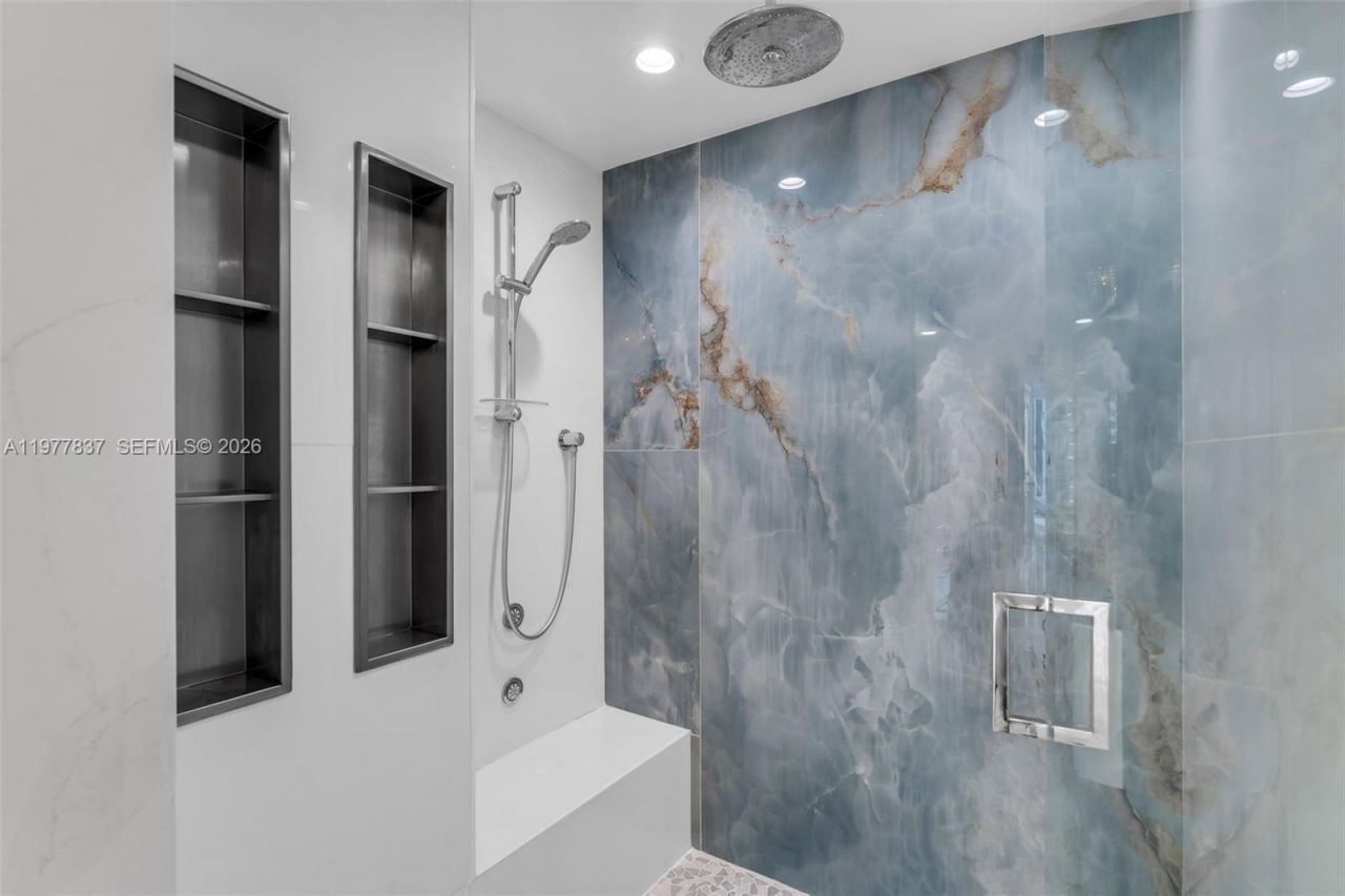 333 Las Olas Way, Unit 2505, Fort Lauderdale, FL 33301 Photo