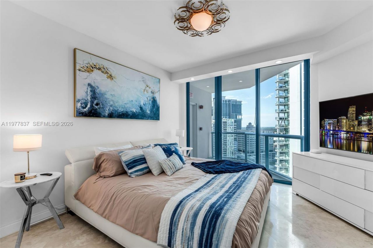 333 Las Olas Way, Unit 2505, Fort Lauderdale, FL 33301 Photo