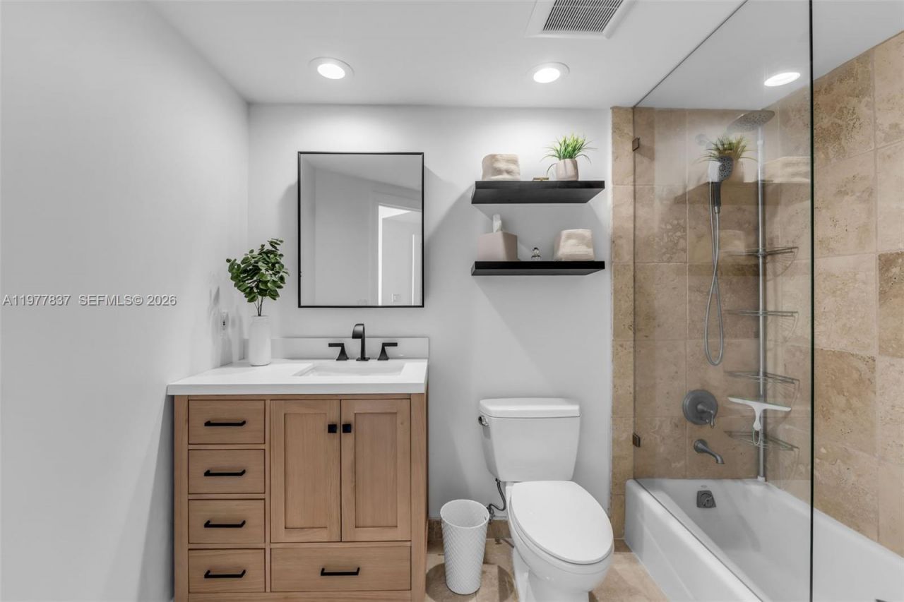 333 Las Olas Way, Unit 2505, Fort Lauderdale, FL 33301 Photo