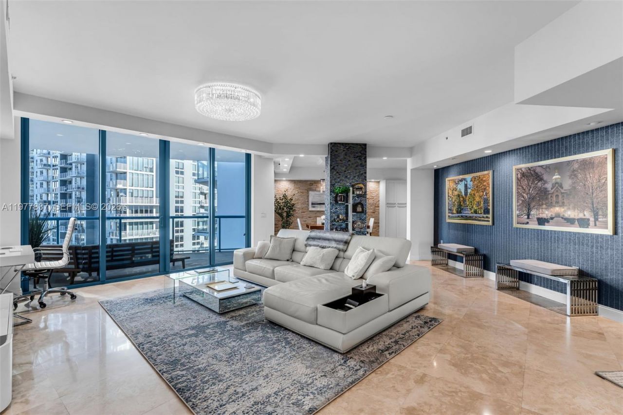 333 Las Olas Way, Unit 2505, Fort Lauderdale, FL 33301 Photo