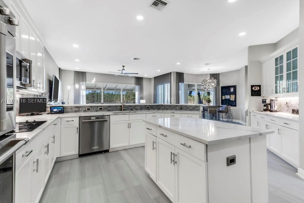 4724 SW 195th Way , Miramar, FL 33029 Photo