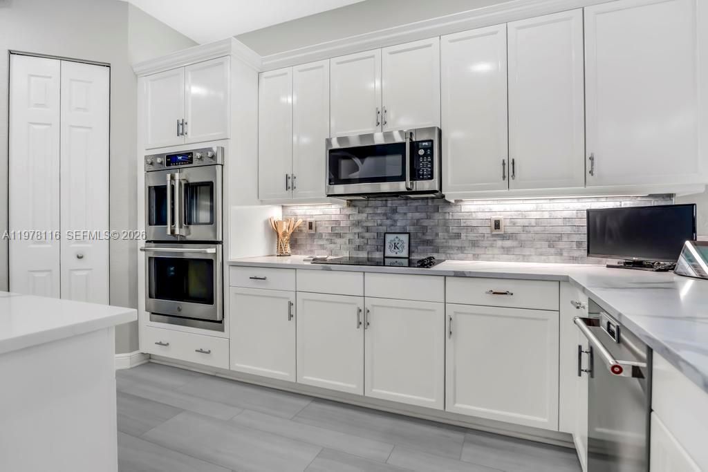 4724 SW 195th Way , Miramar, FL 33029 Photo