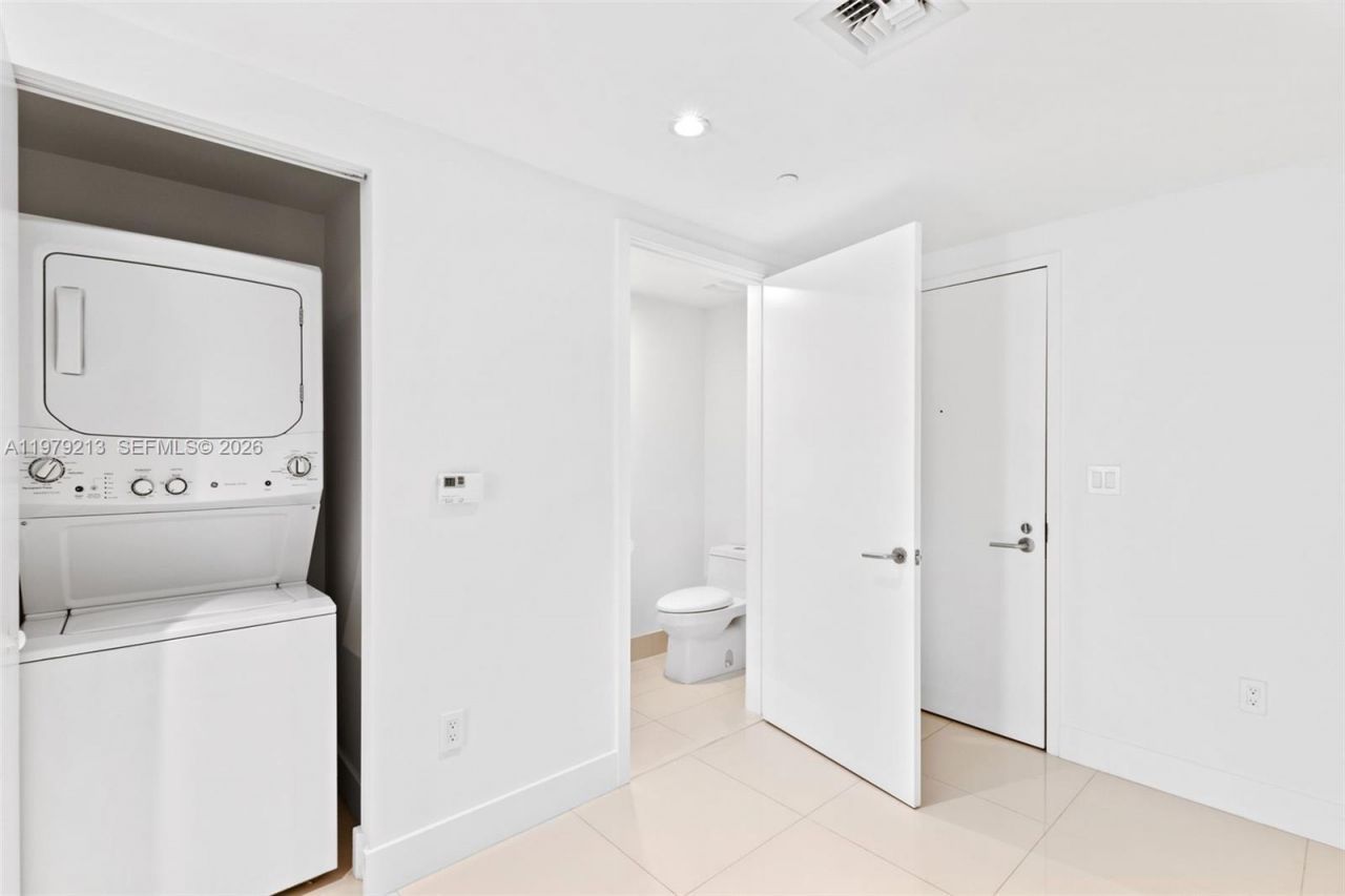 1300 S Miami Ave, Unit 2308, Miami, FL 33130 Photo