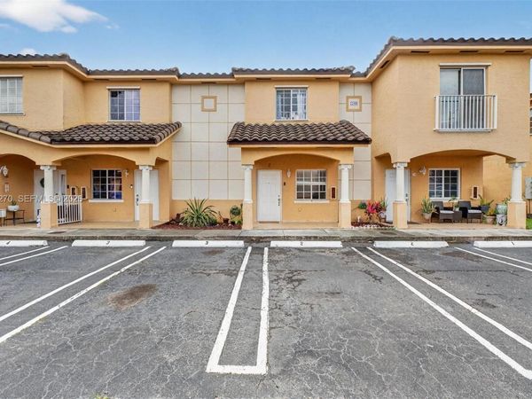 7709 W 36th Ave , Unit 2, Hialeah, FL 33018