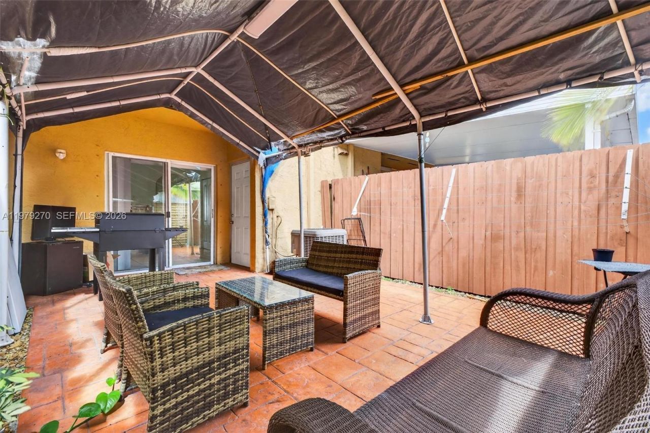 7709 W 36th Ave , Unit 2, Hialeah, FL 33018 Photo