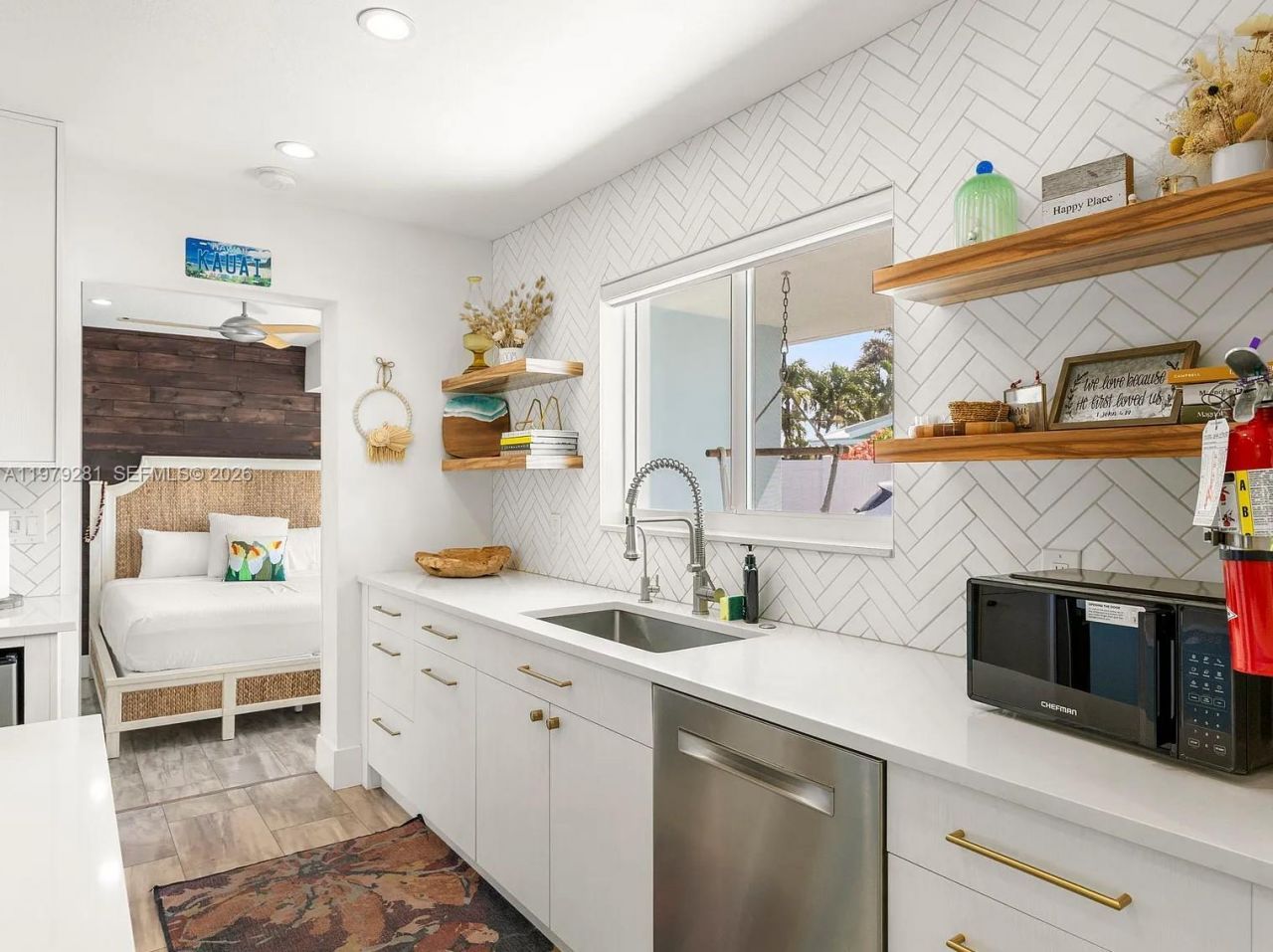 2211 NE 35th Ct , Lighthouse Point, FL 33064 Photo