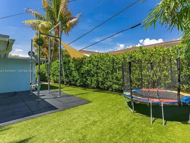 2211 NE 35th Ct , Lighthouse Point, FL 33064 Photo