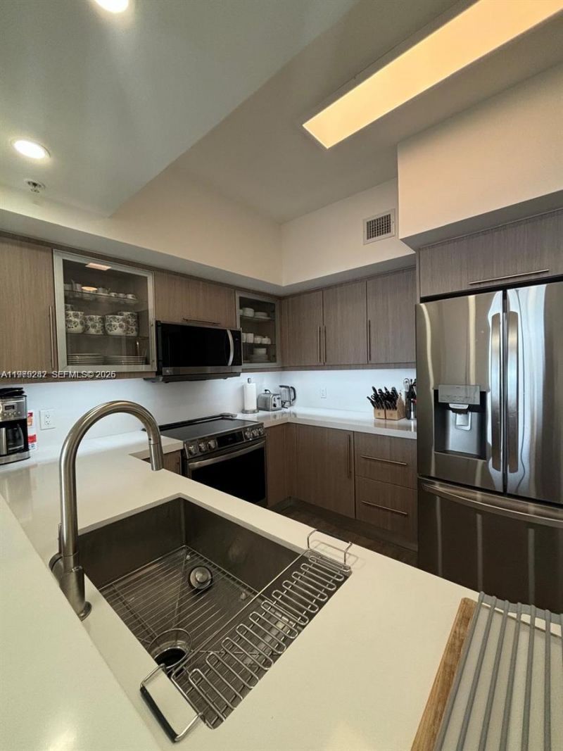 888 S Douglas Rd , Unit 1002, Coral Gables, FL 33134 Photo