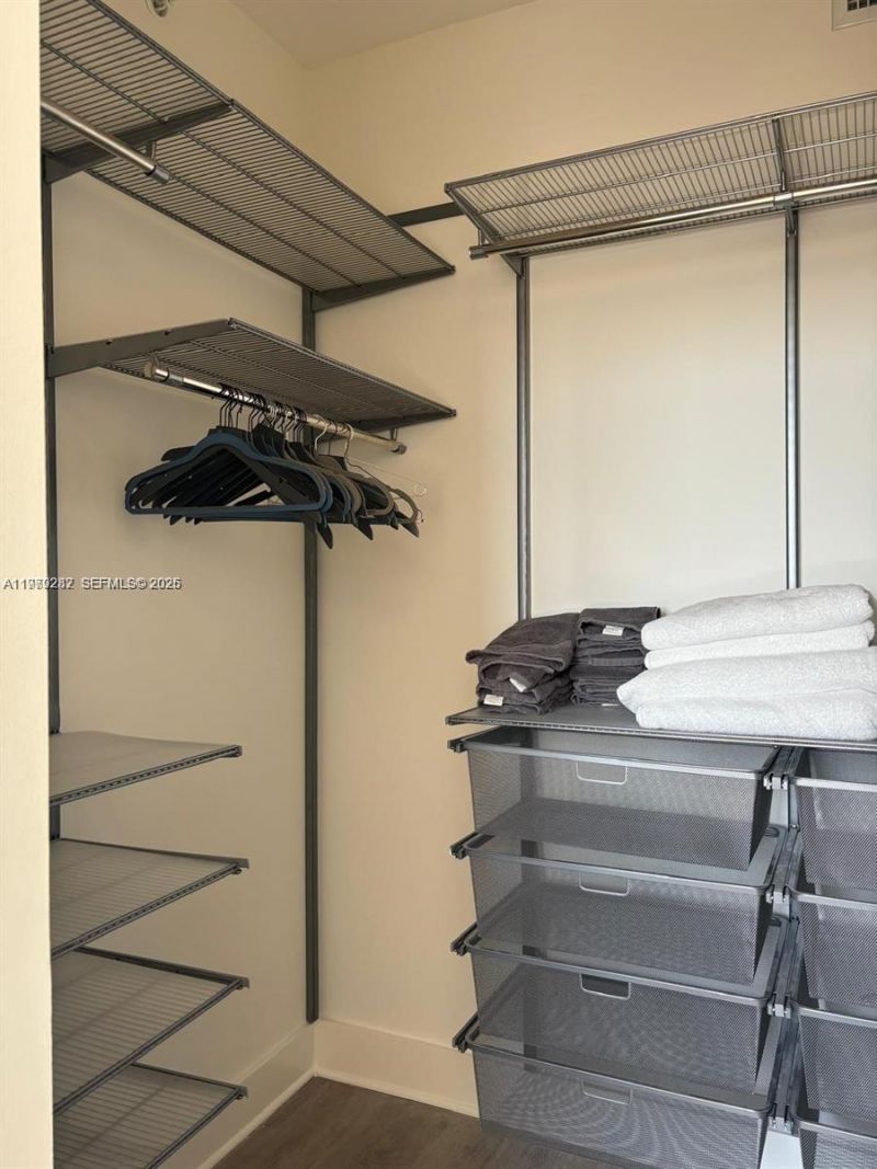 888 S Douglas Rd , Unit 1002, Coral Gables, FL 33134 Photo