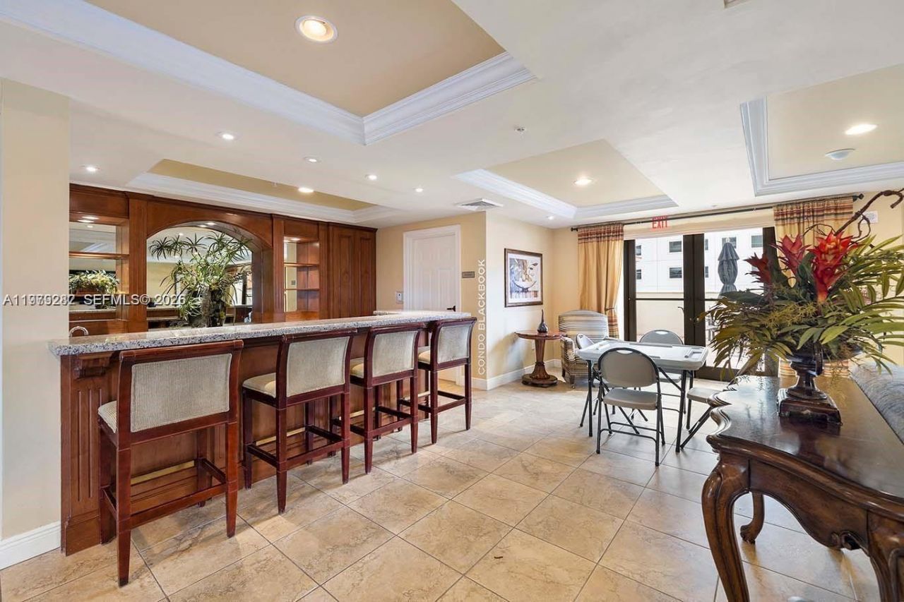 888 S Douglas Rd , Unit 1002, Coral Gables, FL 33134 Photo