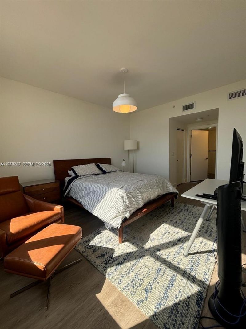 888 S Douglas Rd , Unit 1002, Coral Gables, FL 33134 Photo