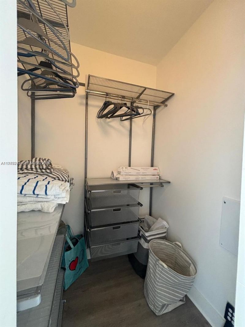 888 S Douglas Rd , Unit 1002, Coral Gables, FL 33134 Photo