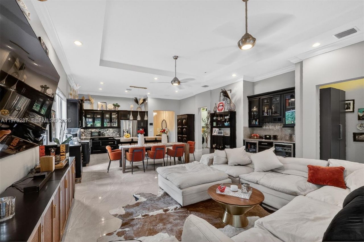 14929 SW 176th Ter, Miami, FL 33187 Photo