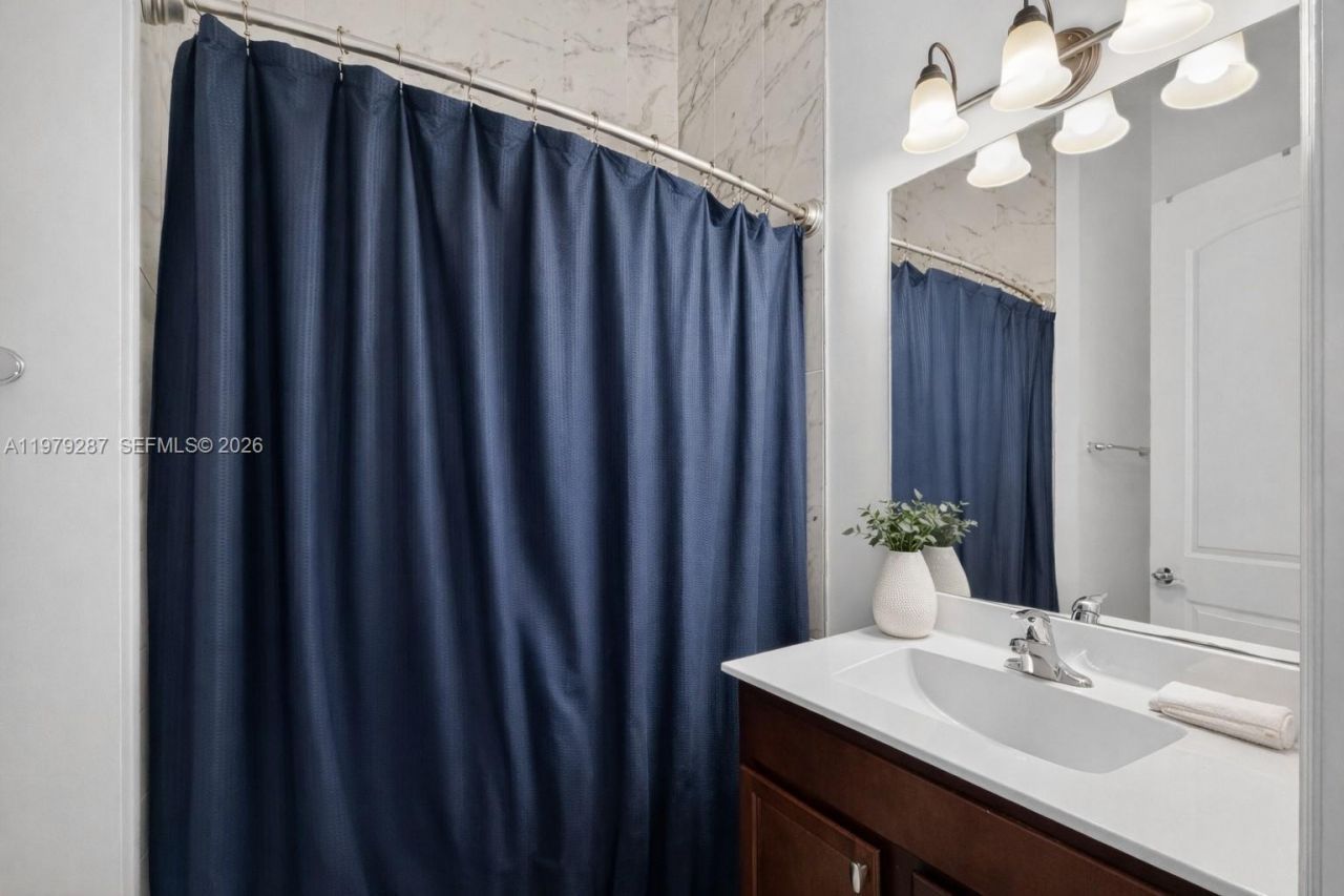 14929 SW 176th Ter, Miami, FL 33187 Photo