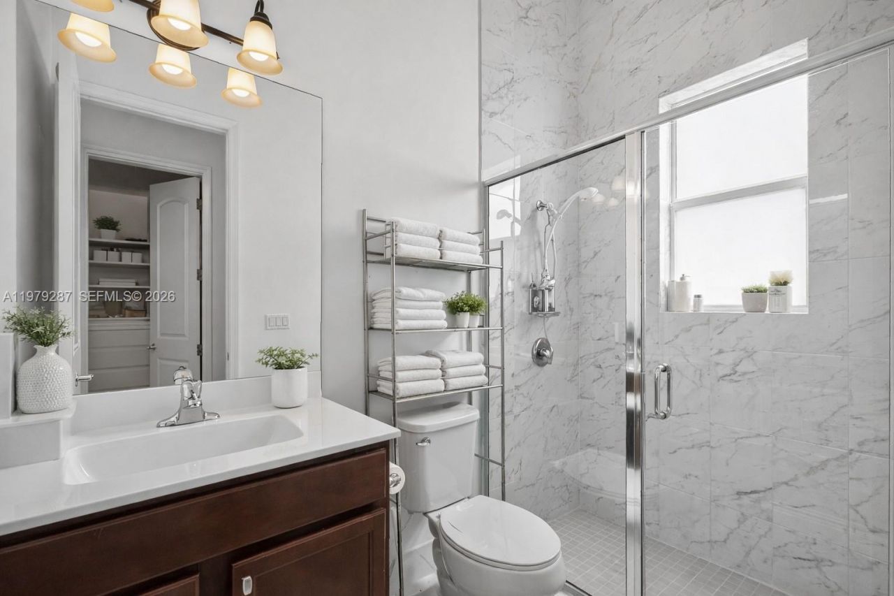 14929 SW 176th Ter, Miami, FL 33187 Photo