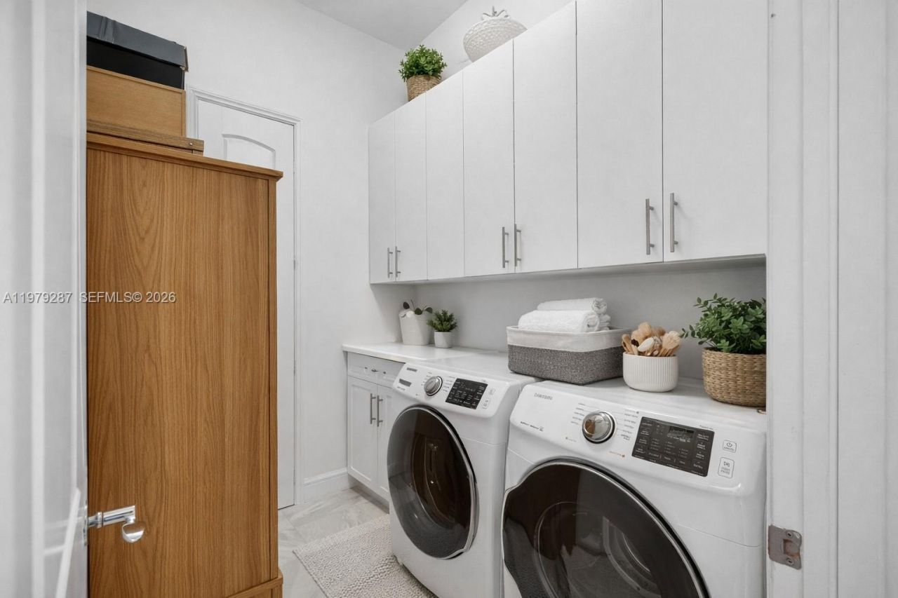 14929 SW 176th Ter, Miami, FL 33187 Photo