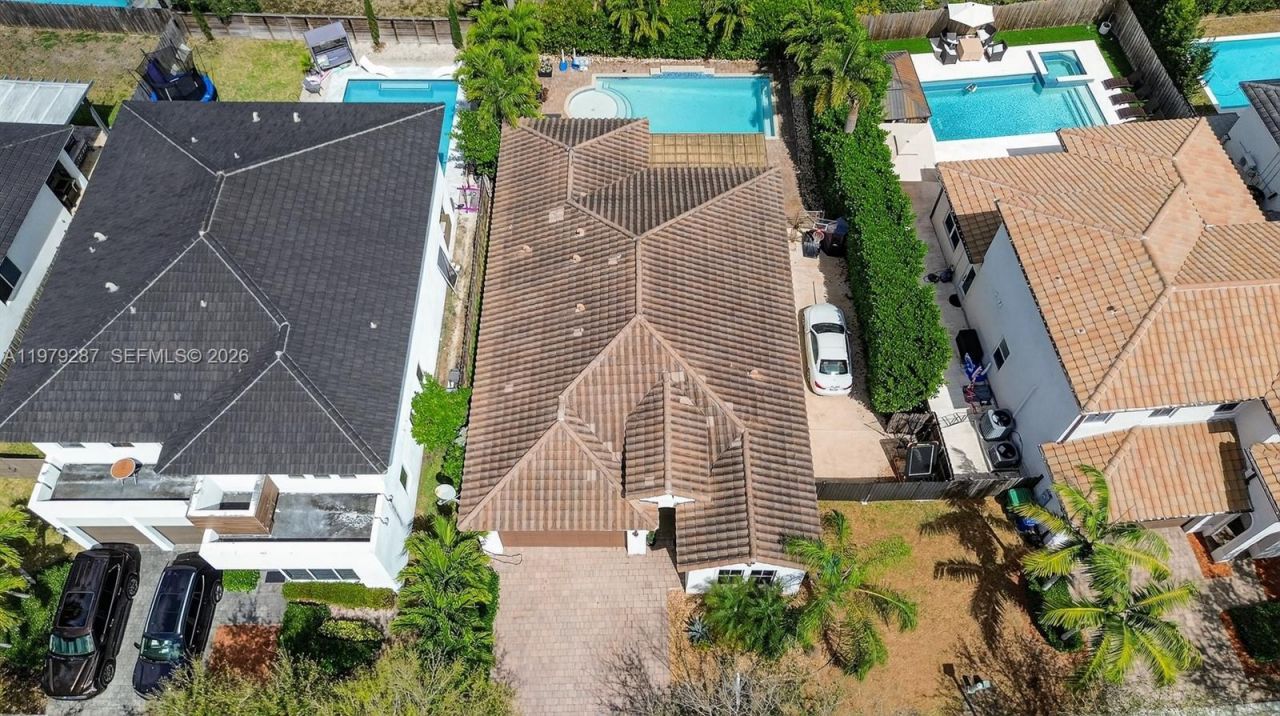 14929 SW 176th Ter, Miami, FL 33187 Photo