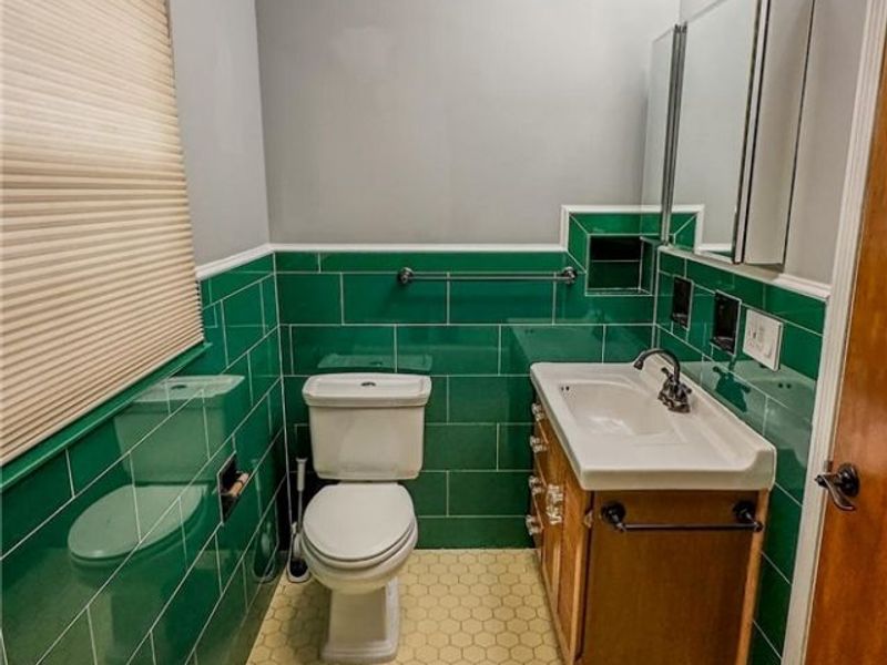 426 Dorchester Road, Akron, OH 44320 Photo 13