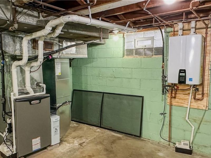 426 Dorchester Road, Akron, OH 44320 Photo 20